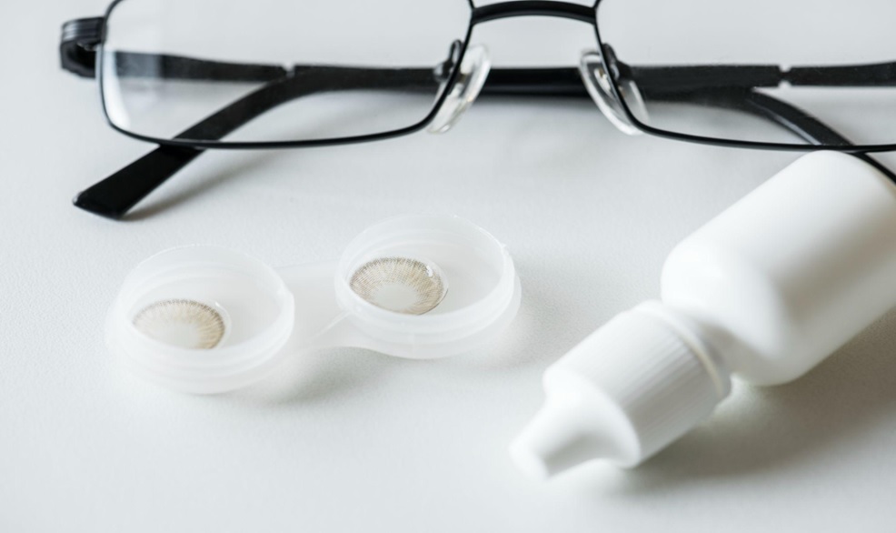 Types of Aspheric Intraocular Lenses: Monofocal And Multifocal Lenses